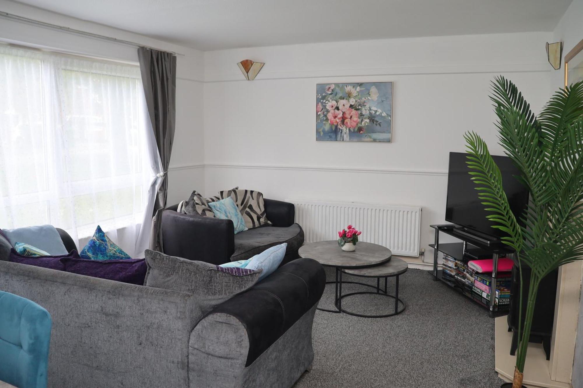 Superb 3 Bedroom Flat In Stafford Zewnętrze zdjęcie